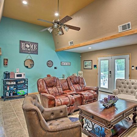 Lake Texoma Cabin - 1 Mi To Park And Boat Ramp! Willow Spring Εξωτερικό φωτογραφία