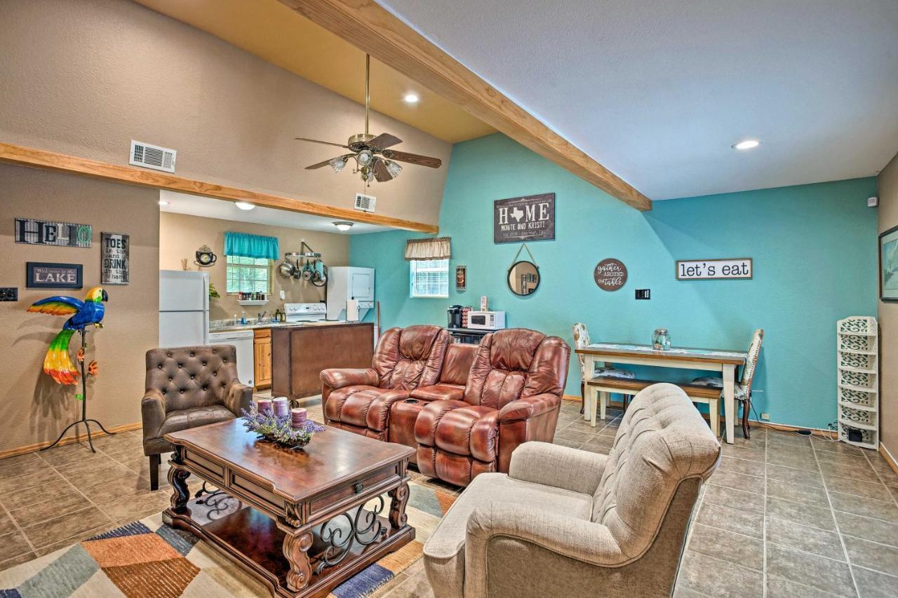 Lake Texoma Cabin - 1 Mi To Park And Boat Ramp! Willow Spring Εξωτερικό φωτογραφία