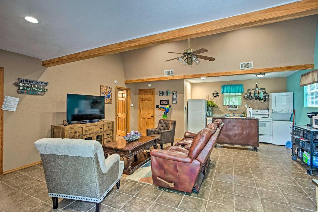 Lake Texoma Cabin - 1 Mi To Park And Boat Ramp! Willow Spring Εξωτερικό φωτογραφία